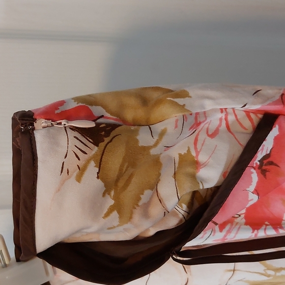 A-line skirt - Picture 3 of 6